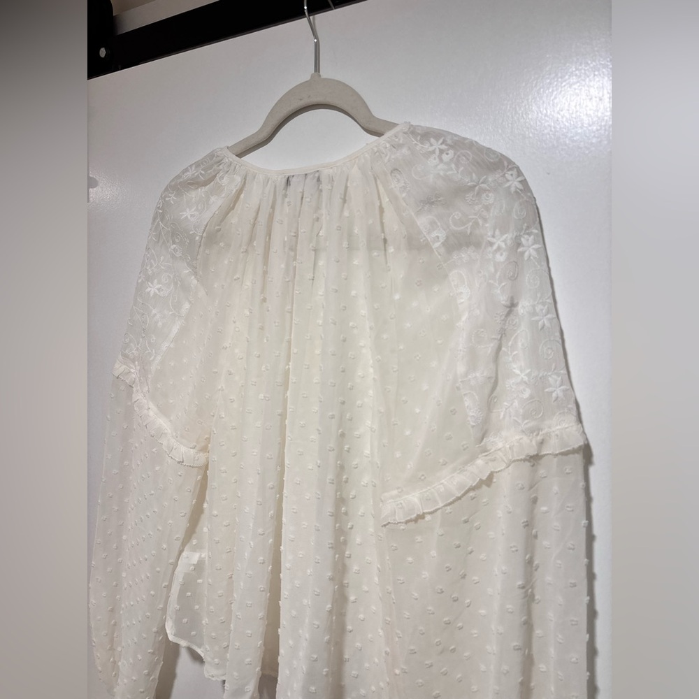 Express Polka Dot Ruffle Blouse - Picture 10 of 10